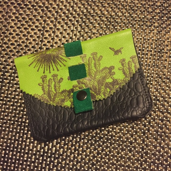 Wallet - Picture 1 of 3